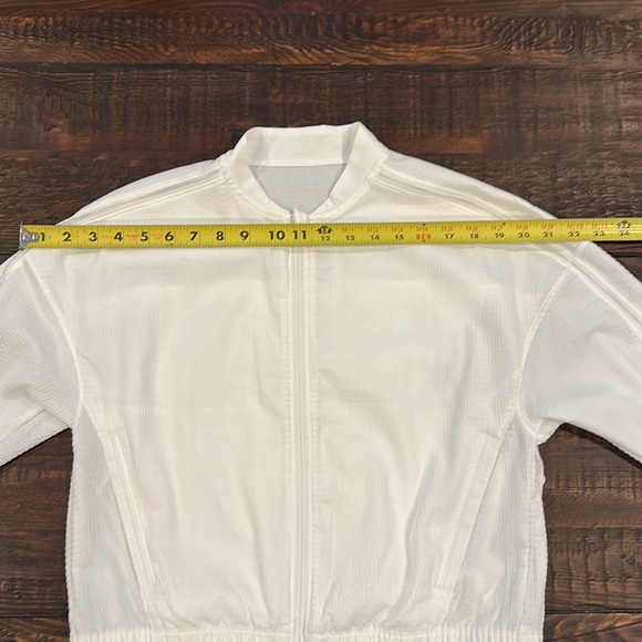 Lululemon Pack Light Bomber - Picture 9 of 14